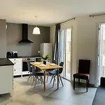 Antibes Old Center Charming Brand New Apartment