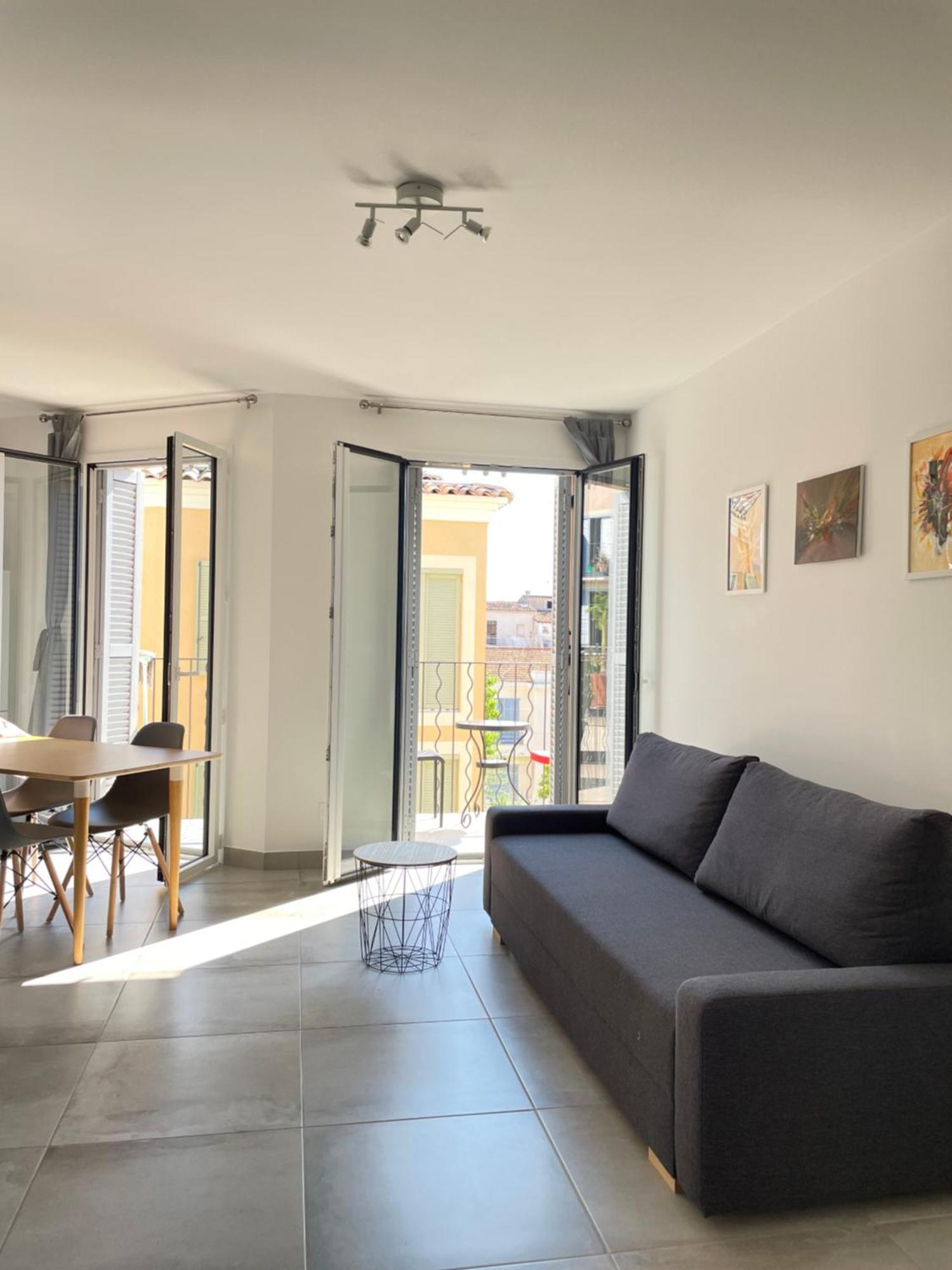 Appartamento Old Center Charming Brand New Antibes