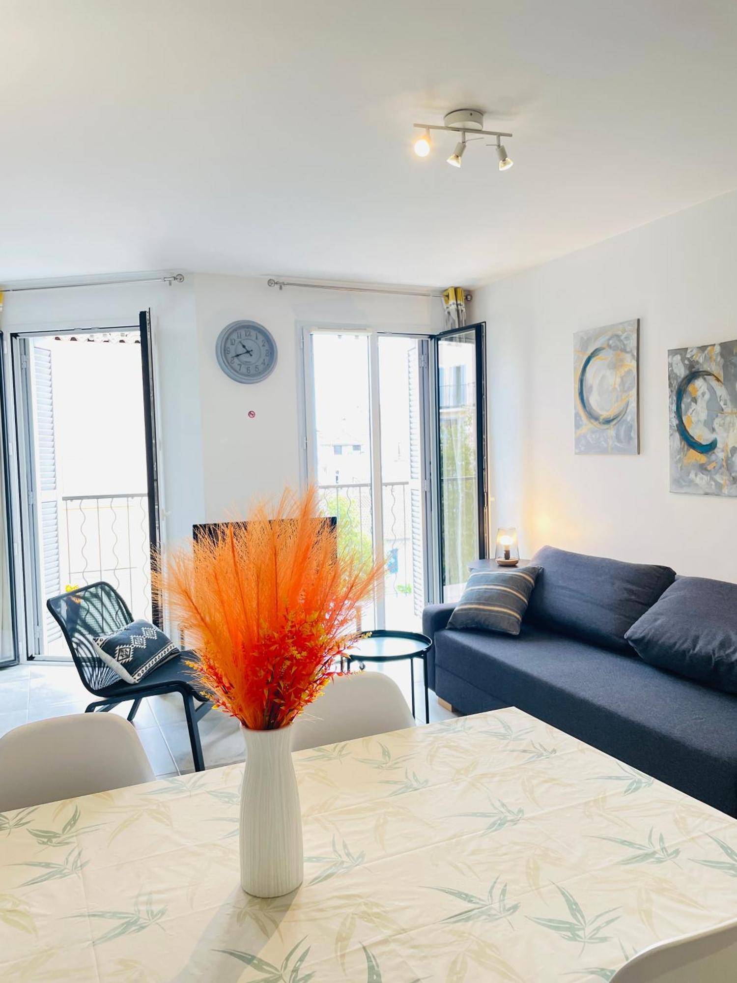 Old Center Charming Brand New Apartment